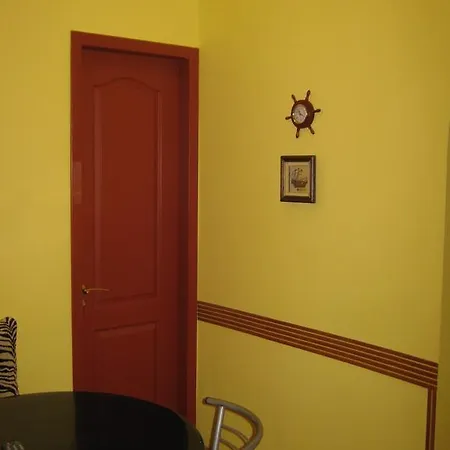 Flat In The Center Apartment